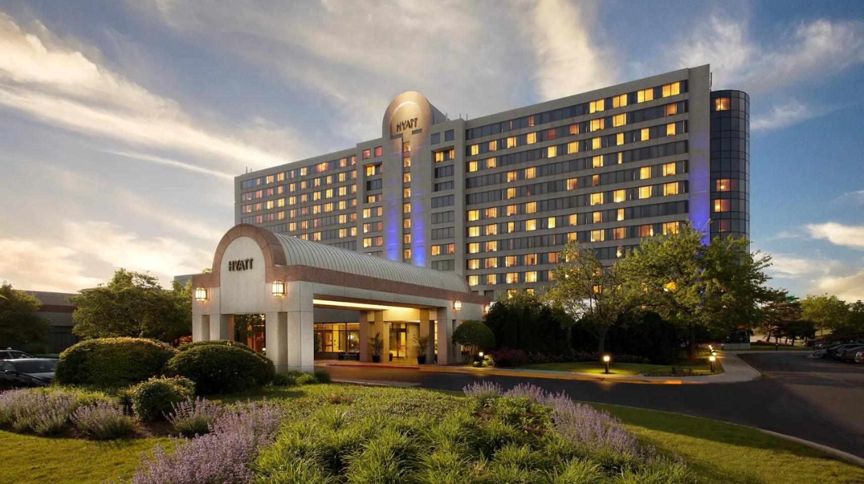 Hotel Hyatt Regency Near Naperville Lisle